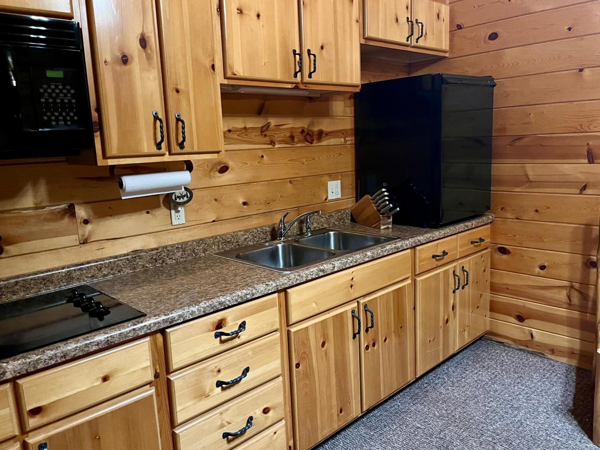 וול Badlands Frontier Cabins מראה חיצוני תמונה
