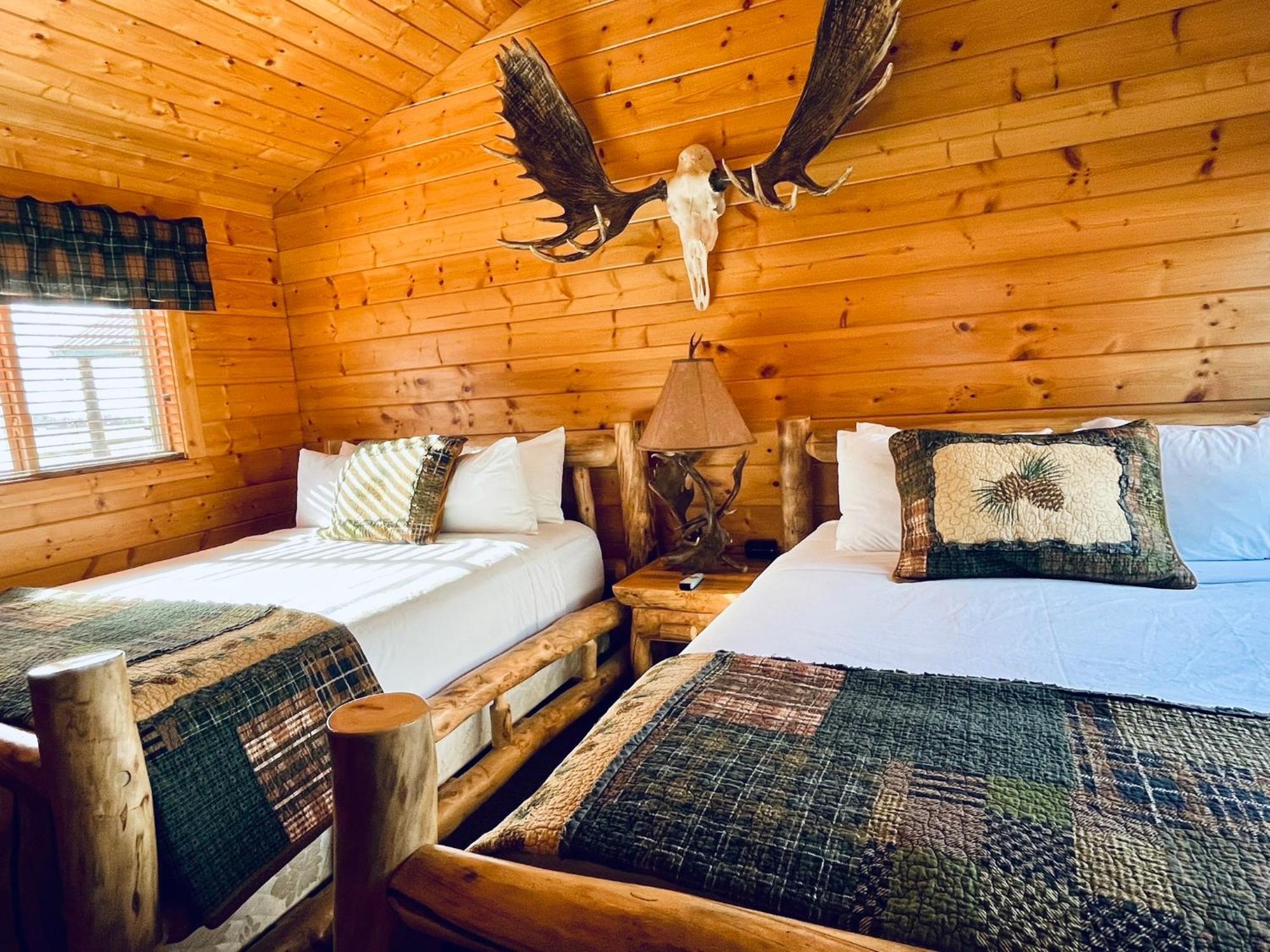 וול Badlands Frontier Cabins מראה חיצוני תמונה