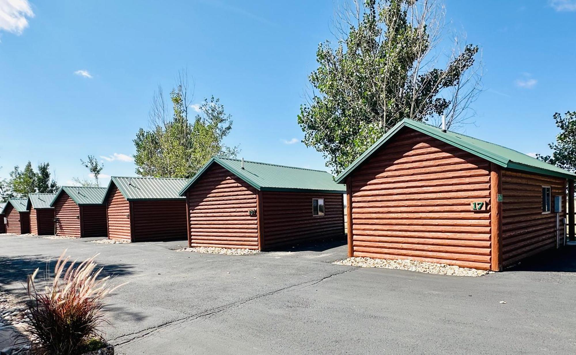וול Badlands Frontier Cabins מראה חיצוני תמונה